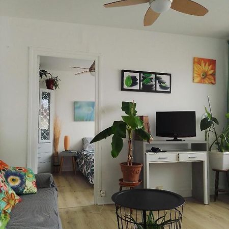 F2 30M2 - Vue Exceptionnelle Sur La Vieille Ville شالو سور سون المظهر الخارجي الصورة